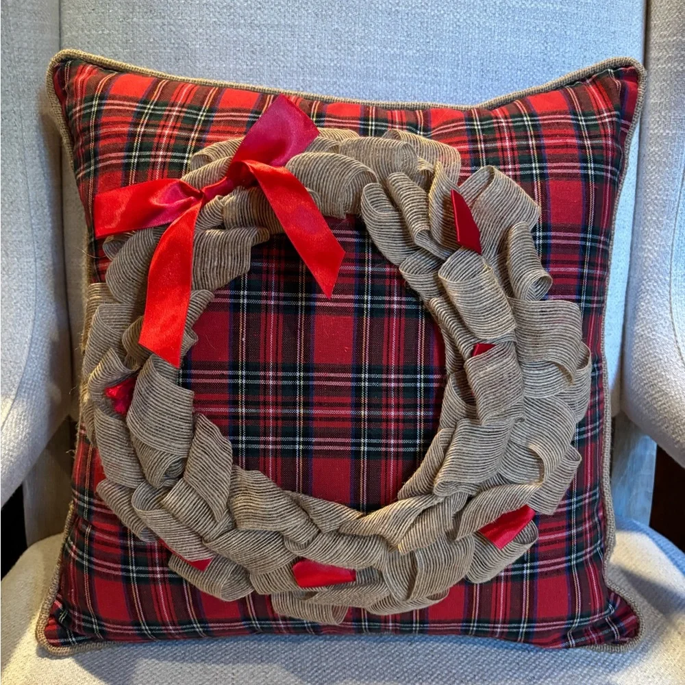 Tartan Plaid Christmas Pillow cover with Textured Burlap Wreath